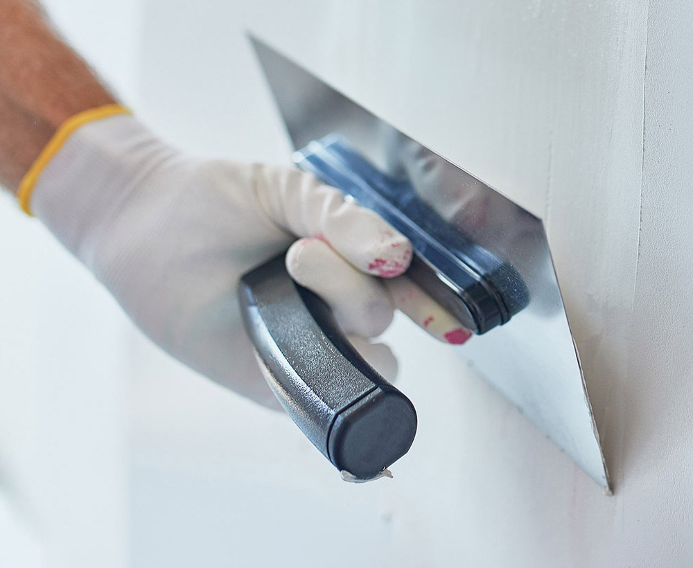 outi manuel plaquiste